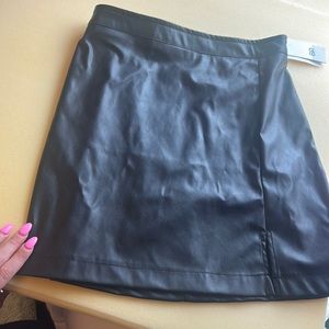 Black leather skirt from Nordstrom xtra small